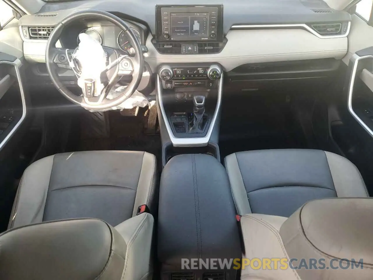 8 fotografías del automóvil dañado 2T3C1RFV9MW116011 TOYOTA RAV4 2021