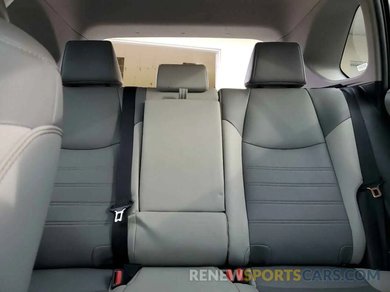 10 fotografías del automóvil dañado 2T3C1RFV9MW164432 TOYOTA RAV4 2021