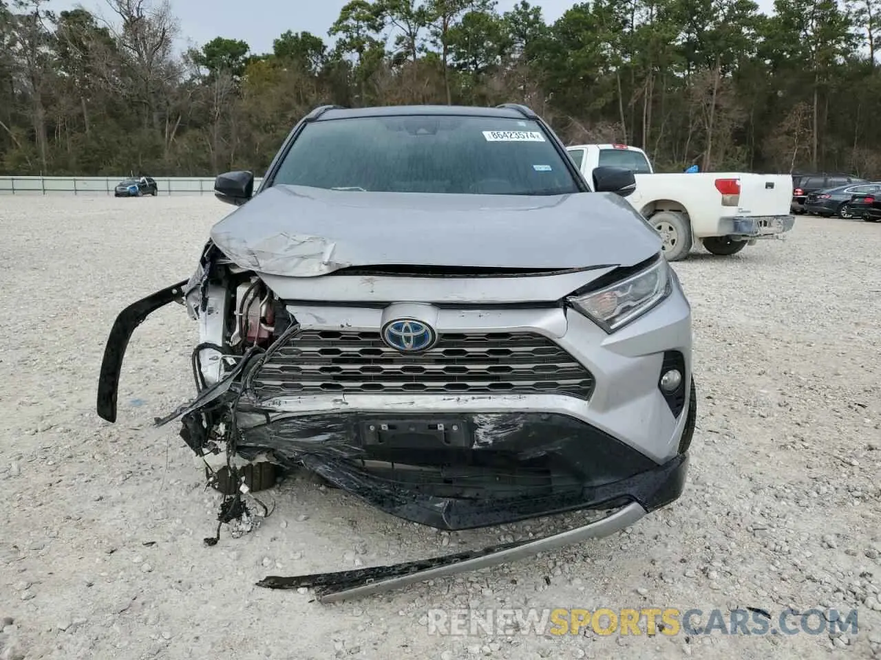 5 fotografías del automóvil dañado 2T3E6RFV0MW013344 TOYOTA RAV4 2021