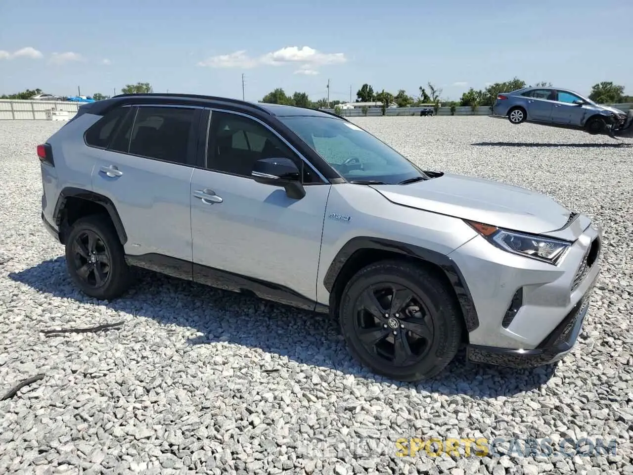 4 fotografías del automóvil dañado 2T3E6RFV4MW017302 TOYOTA RAV4 2021