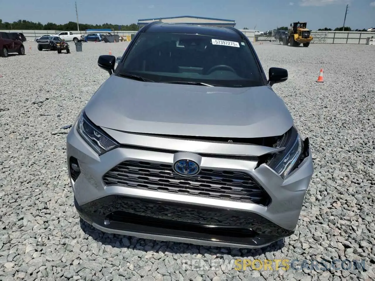 5 fotografías del automóvil dañado 2T3E6RFV4MW017302 TOYOTA RAV4 2021