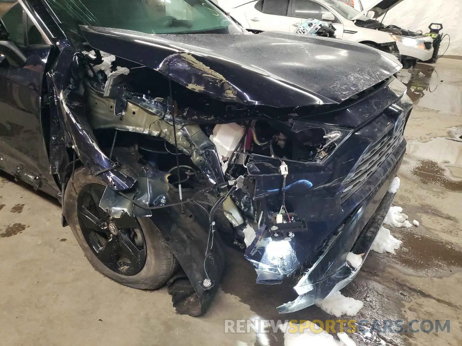 9 fotografías del automóvil dañado 2T3E6RFV6MW007306 TOYOTA RAV4 2021