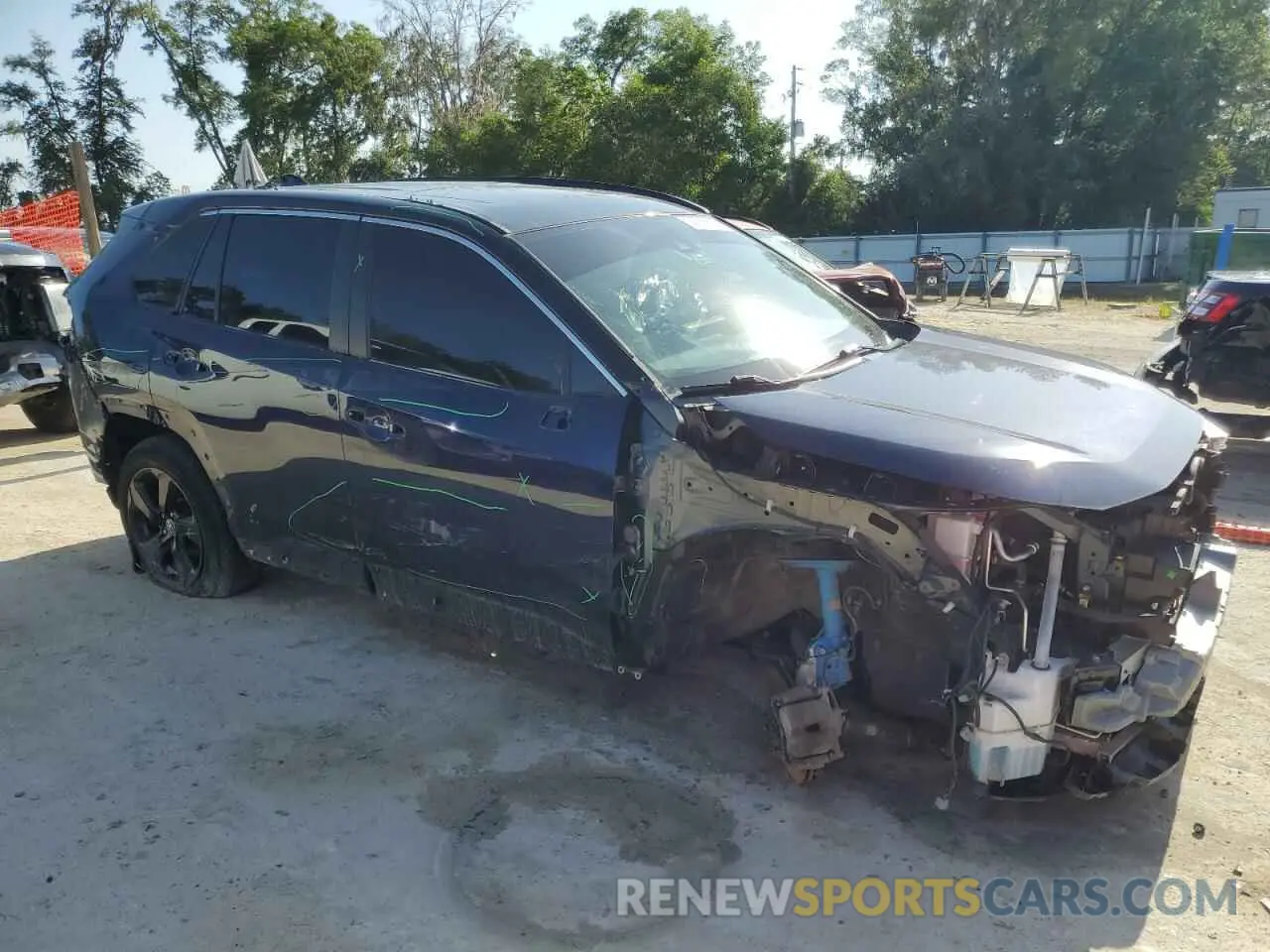 4 fotografías del automóvil dañado 2T3E6RFV9MW005484 TOYOTA RAV4 2021