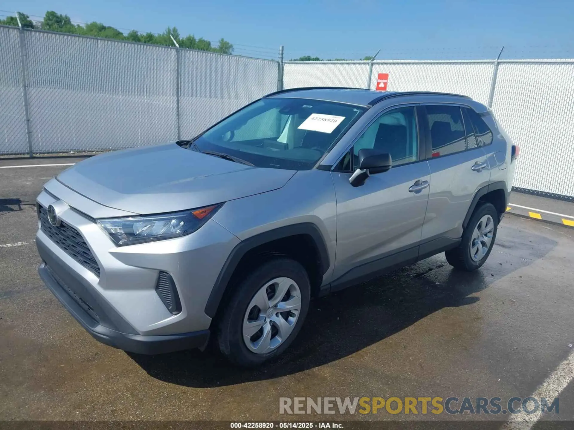 2 fotografías del automóvil dañado 2T3F1RFV0MC142978 TOYOTA RAV4 2021