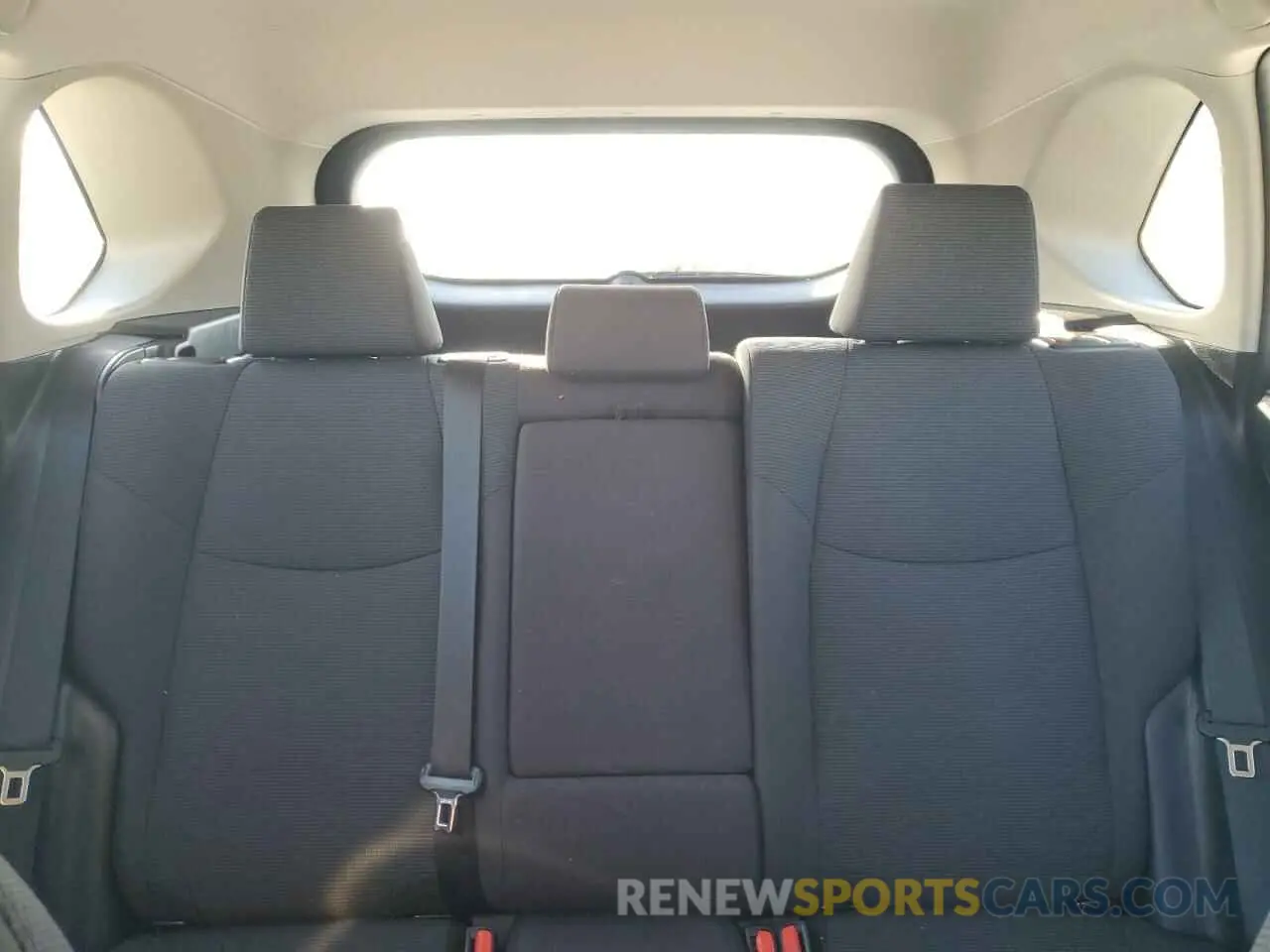 10 fotografías del automóvil dañado 2T3F1RFV0MW232145 TOYOTA RAV4 2021
