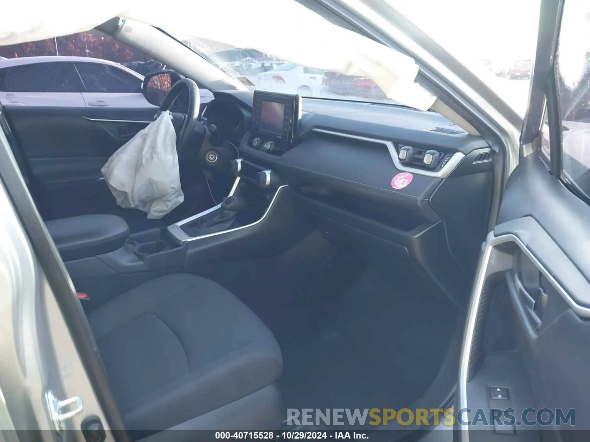 5 fotografías del automóvil dañado 2T3F1RFV3MC206043 TOYOTA RAV4 2021