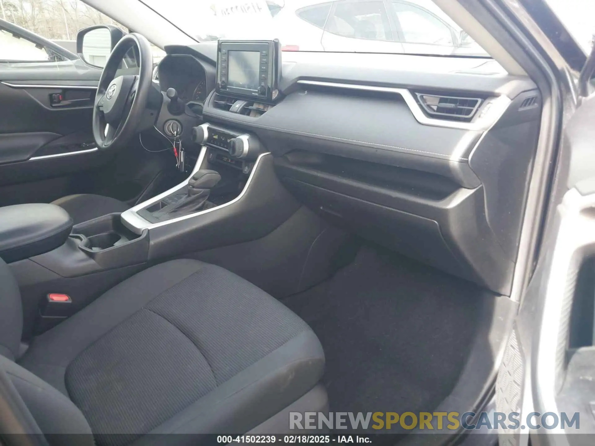 5 fotografías del automóvil dañado 2T3F1RFV3MC206155 TOYOTA RAV4 2021