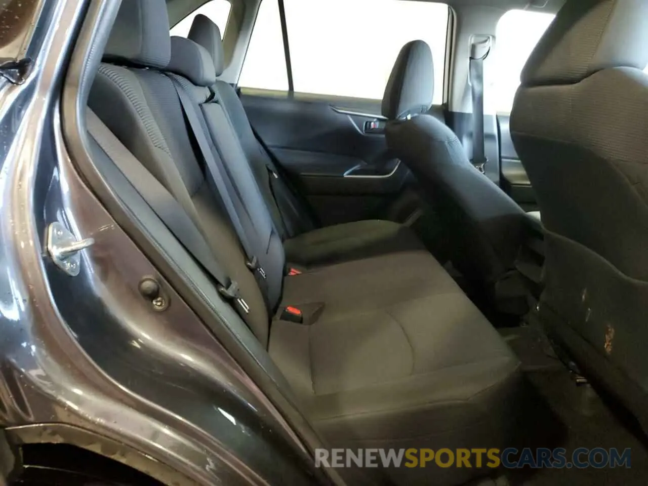 11 fotografías del automóvil dañado 2T3F1RFV4MC252285 TOYOTA RAV4 2021