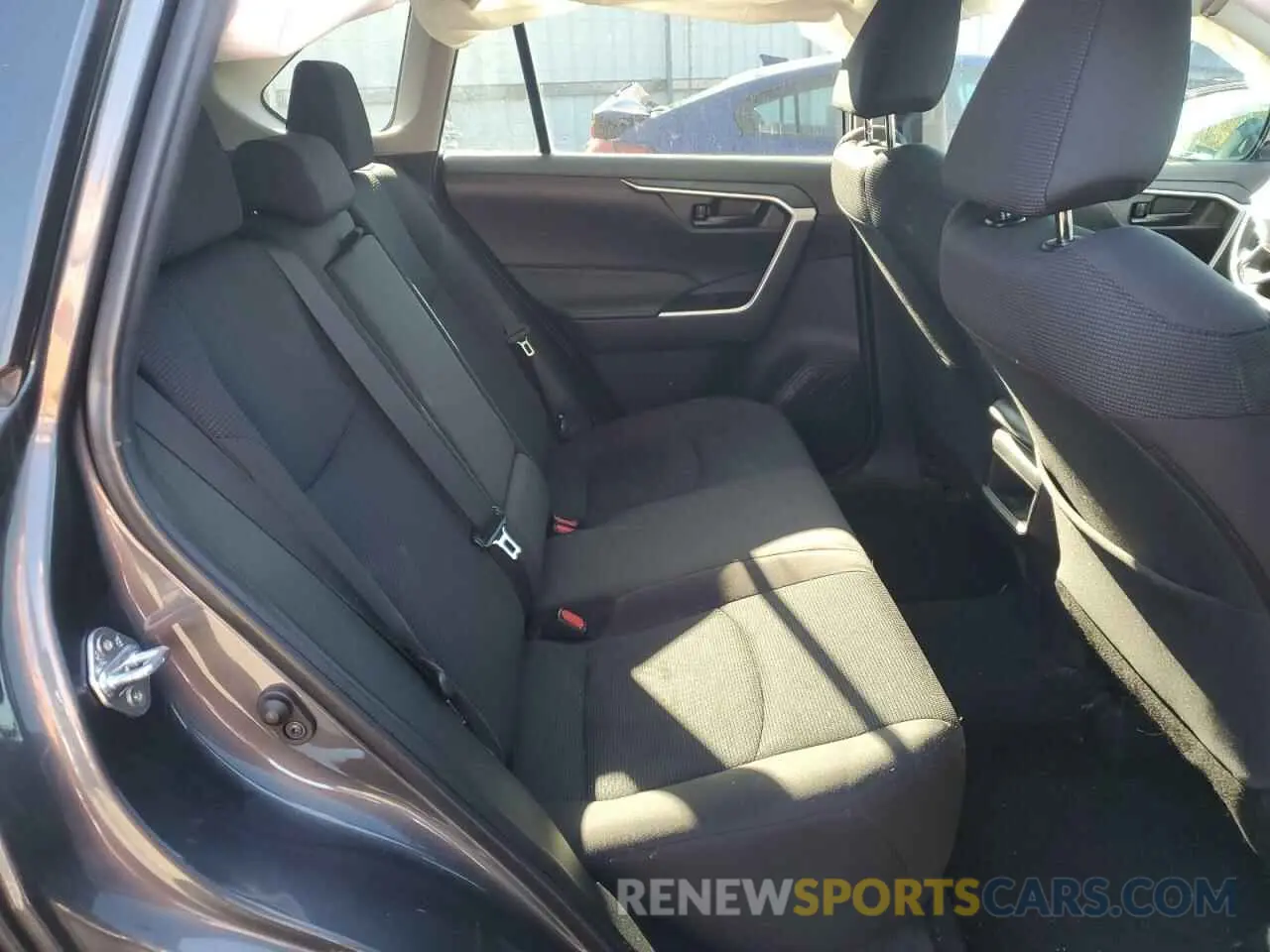 11 fotografías del automóvil dañado 2T3F1RFV6MW241464 TOYOTA RAV4 2021