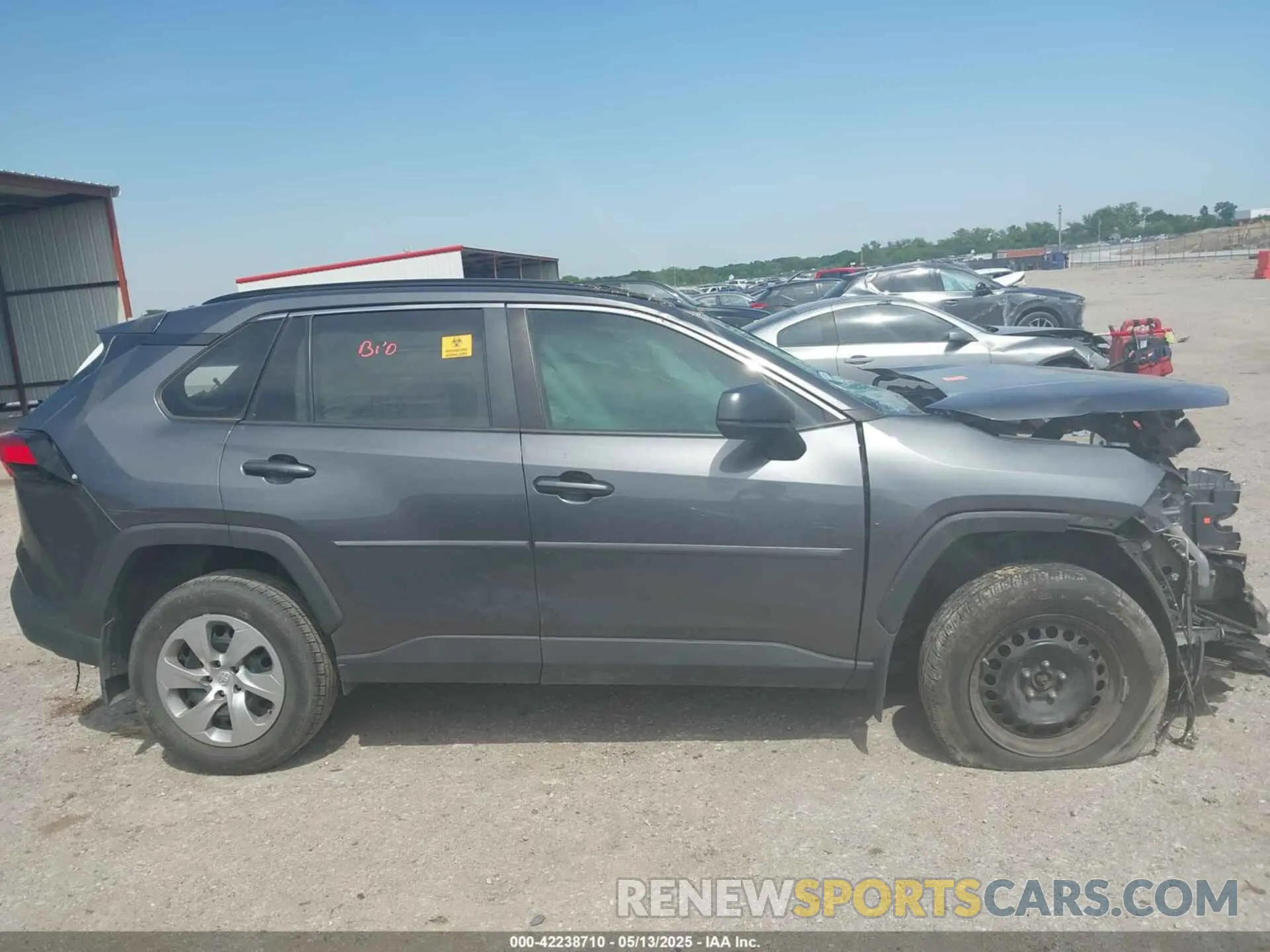 12 fotografías del automóvil dañado 2T3F1RFV7MC201590 TOYOTA RAV4 2021