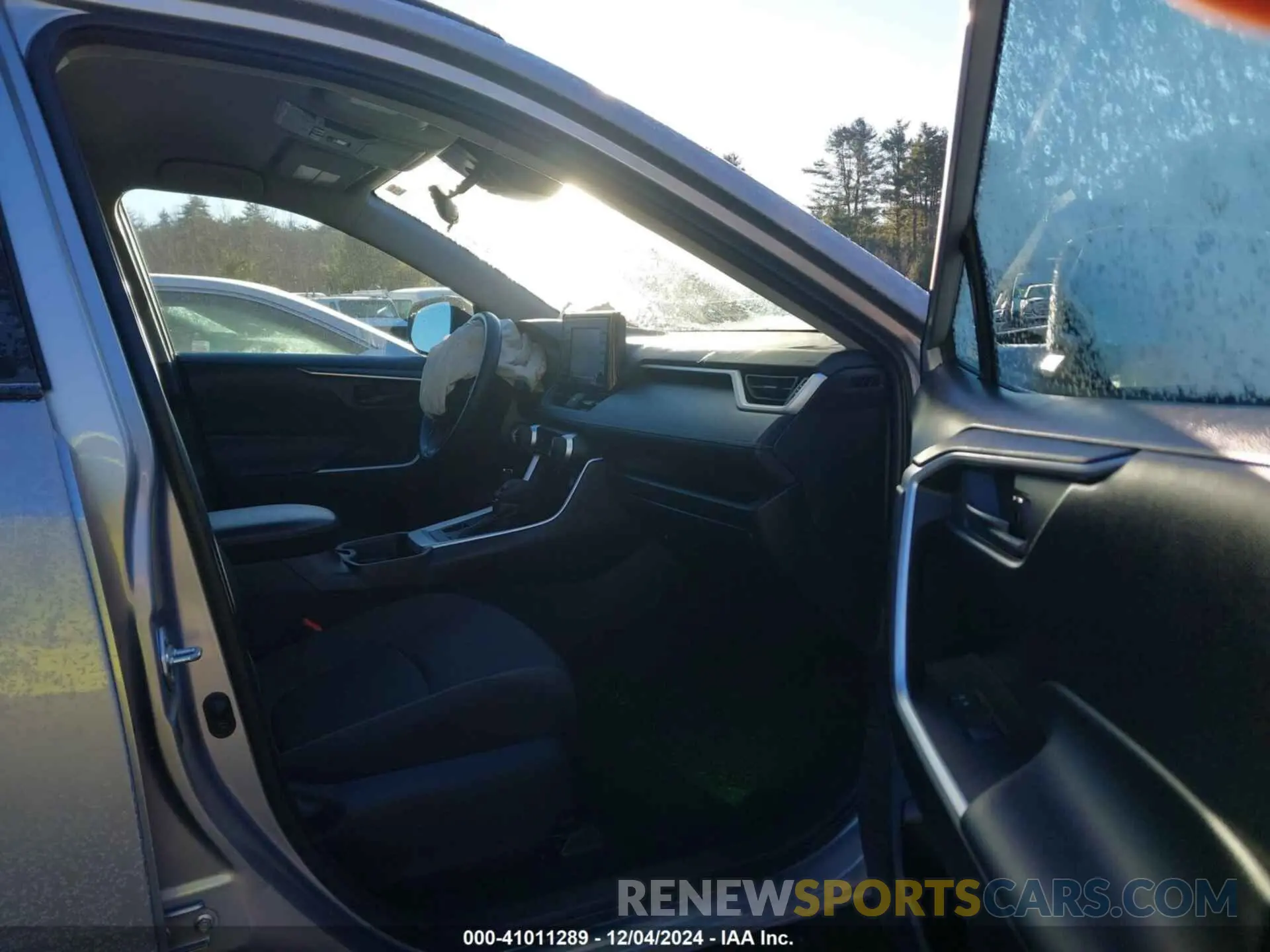 5 fotografías del automóvil dañado 2T3F1RFV7MC242303 TOYOTA RAV4 2021