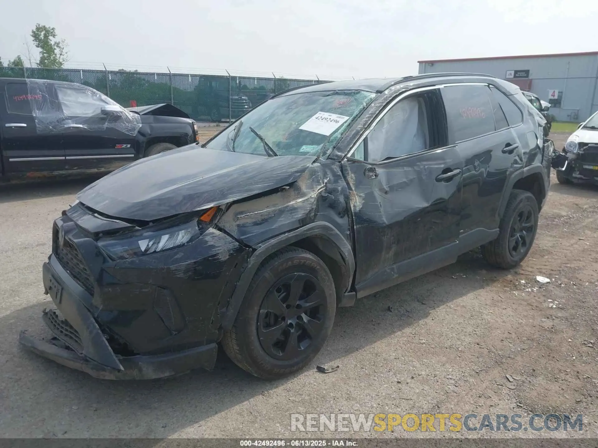 2 fotografías del automóvil dañado 2T3F1RFV7MC244066 TOYOTA RAV4 2021