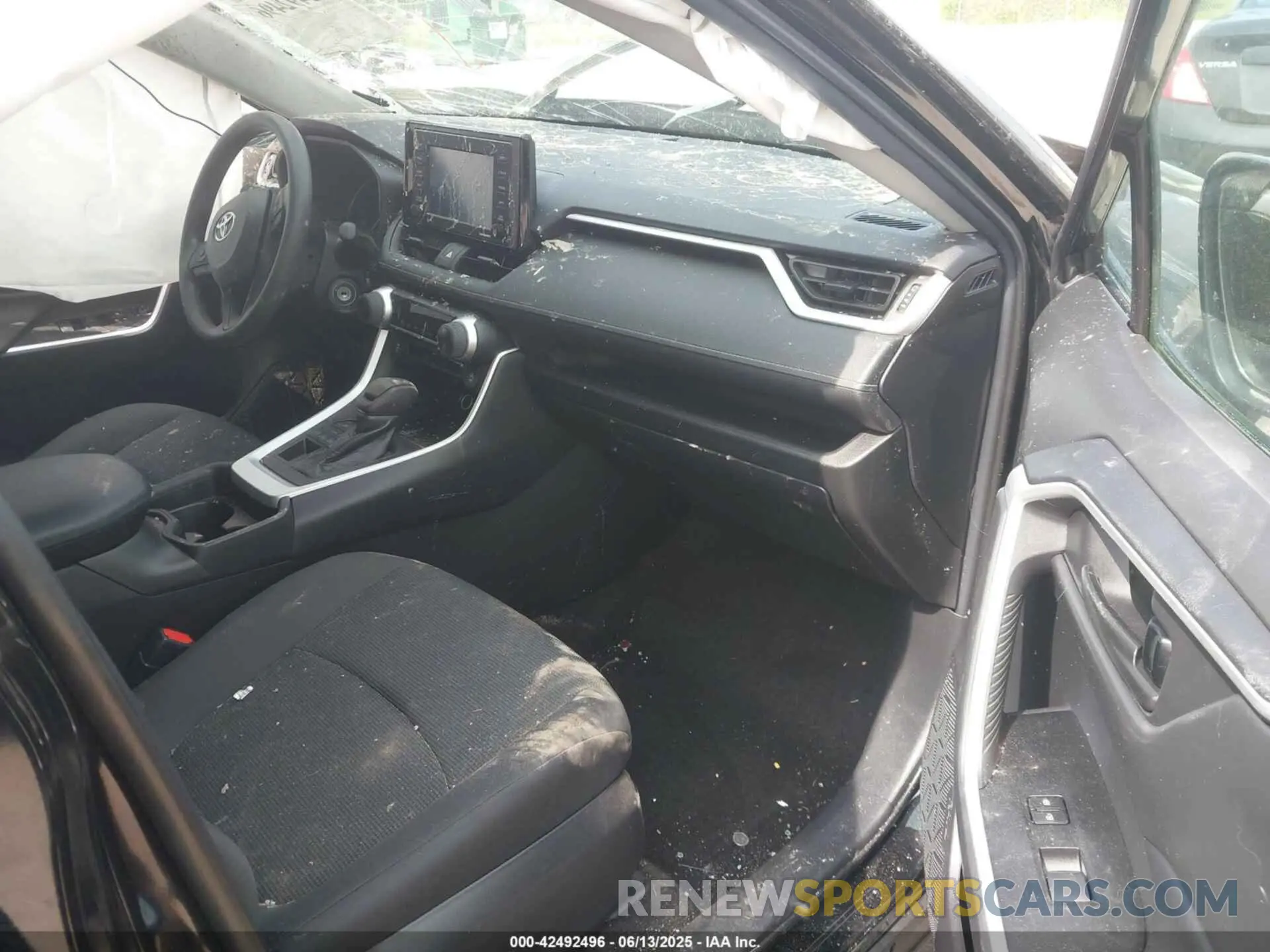 5 fotografías del automóvil dañado 2T3F1RFV7MC244066 TOYOTA RAV4 2021