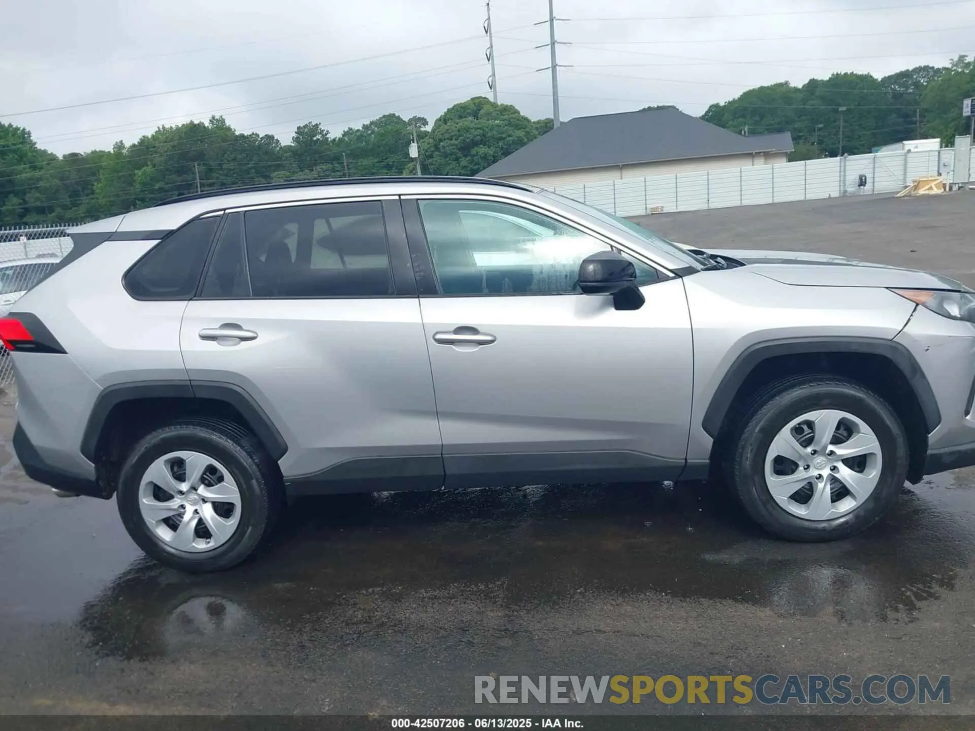 13 fotografías del automóvil dañado 2T3F1RFV7MW203841 TOYOTA RAV4 2021