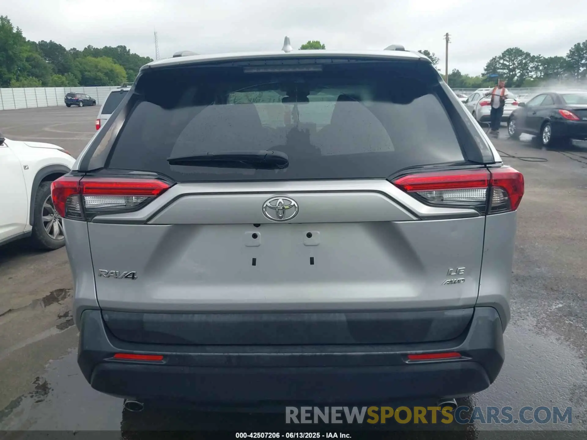 16 fotografías del automóvil dañado 2T3F1RFV7MW203841 TOYOTA RAV4 2021