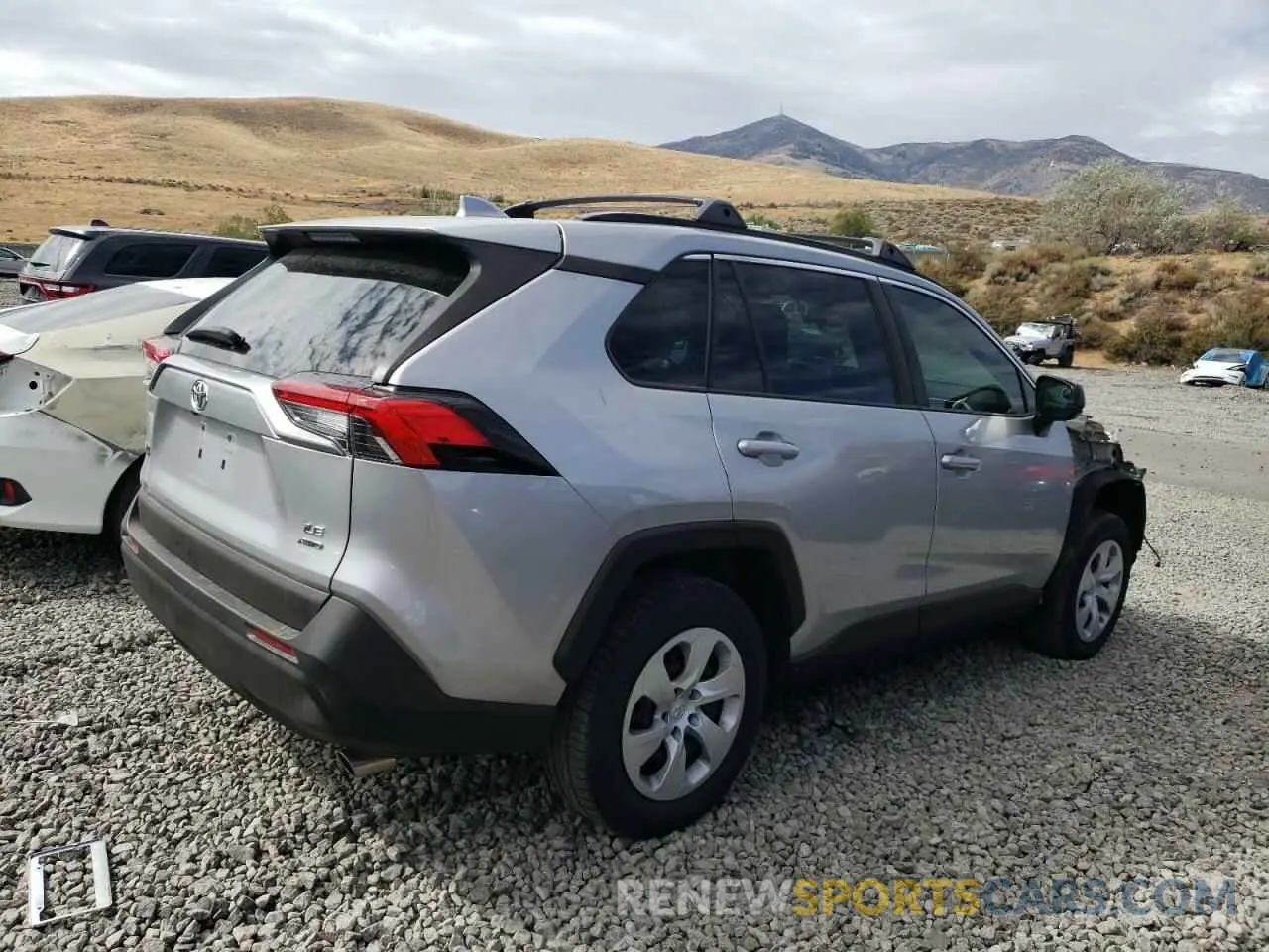 3 fotografías del automóvil dañado 2T3F1RFVXMC166625 TOYOTA RAV4 2021