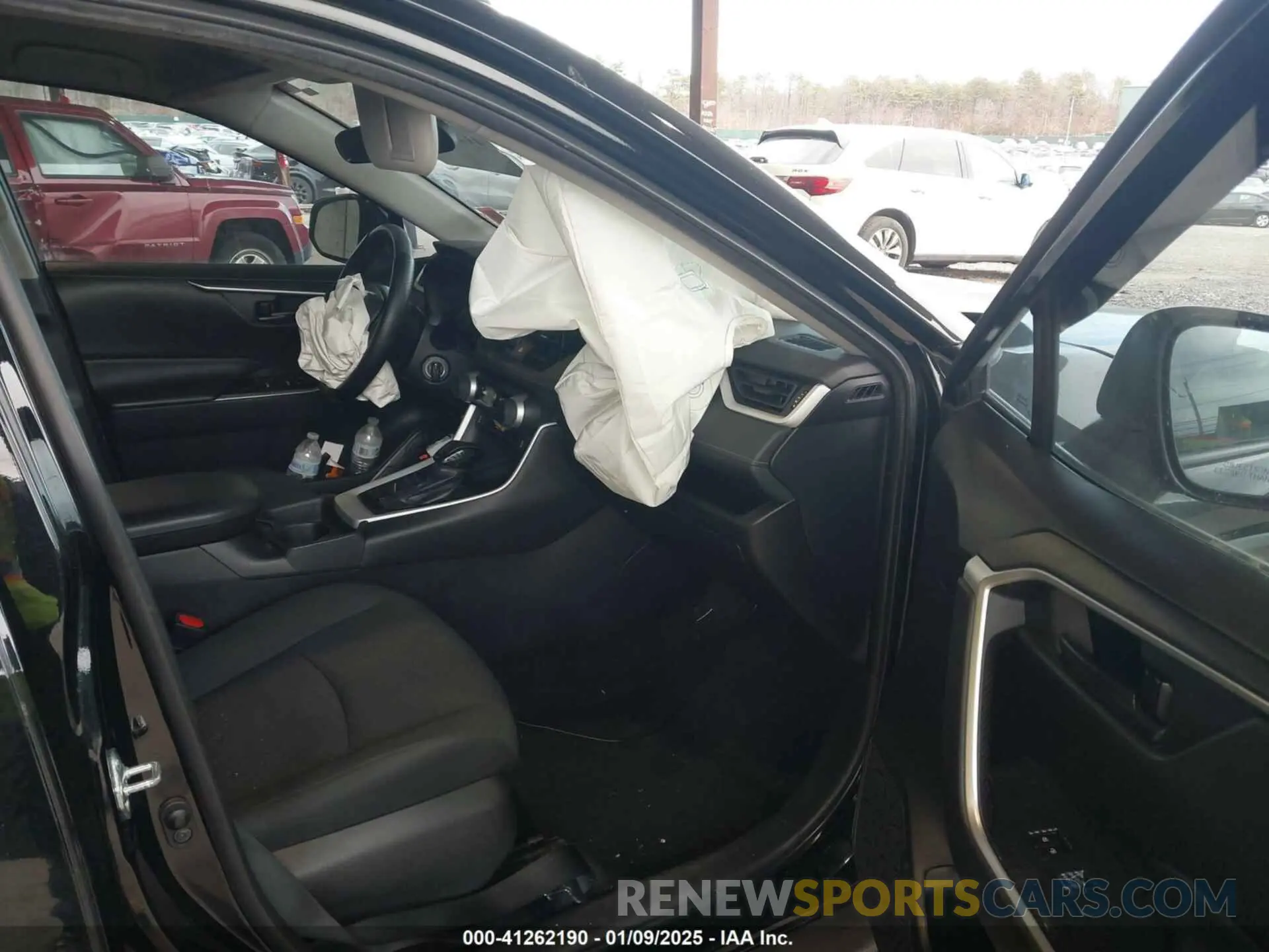 5 fotografías del automóvil dañado 2T3F1RFVXMC241081 TOYOTA RAV4 2021