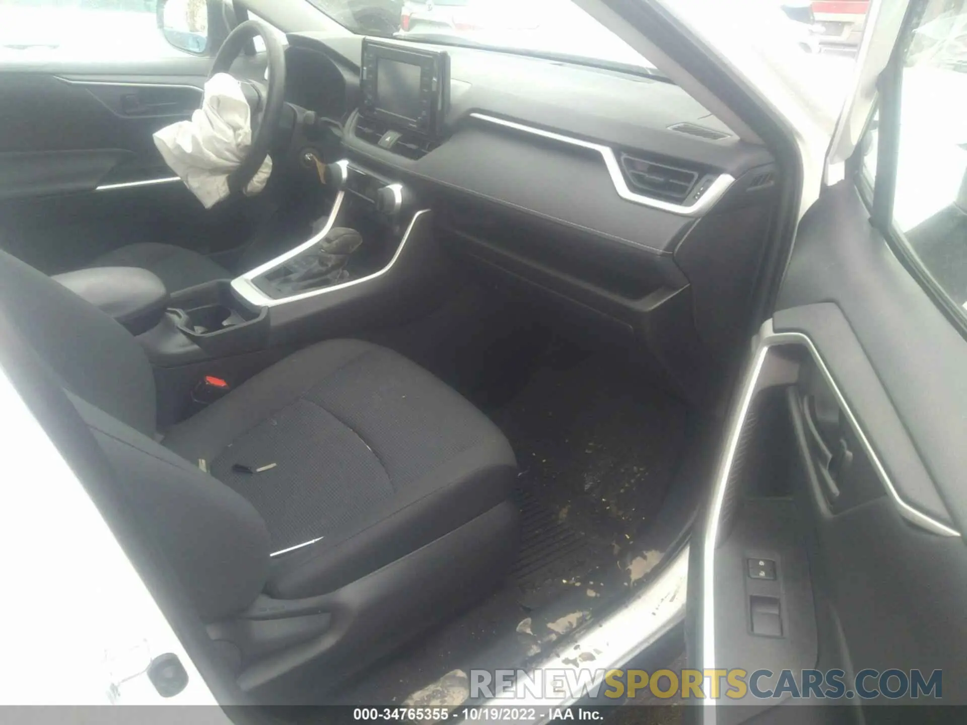 5 fotografías del automóvil dañado 2T3F1RFVXMW237949 TOYOTA RAV4 2021