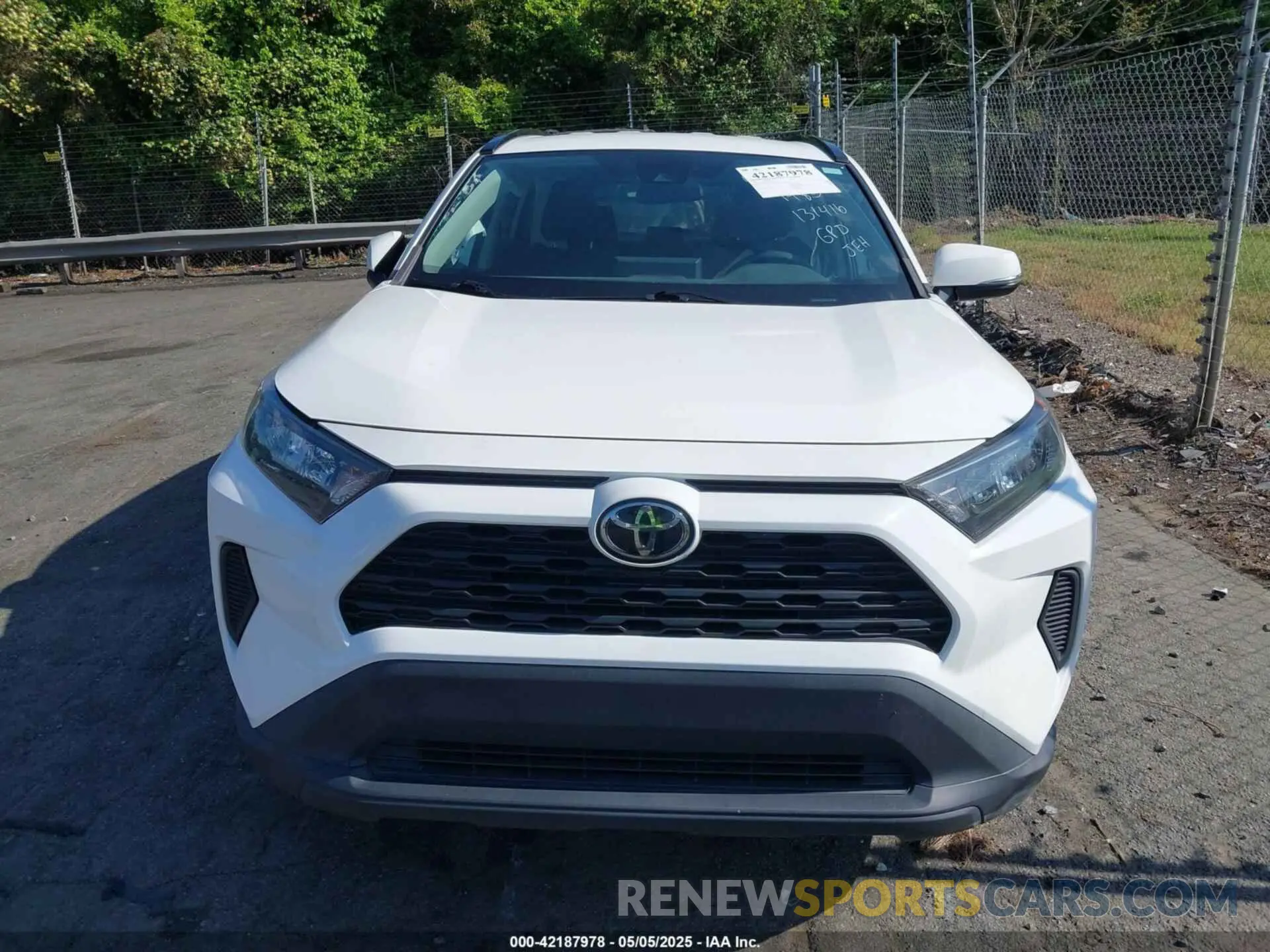 12 fotografías del automóvil dañado 2T3G1RFV1MW214483 TOYOTA RAV4 2021