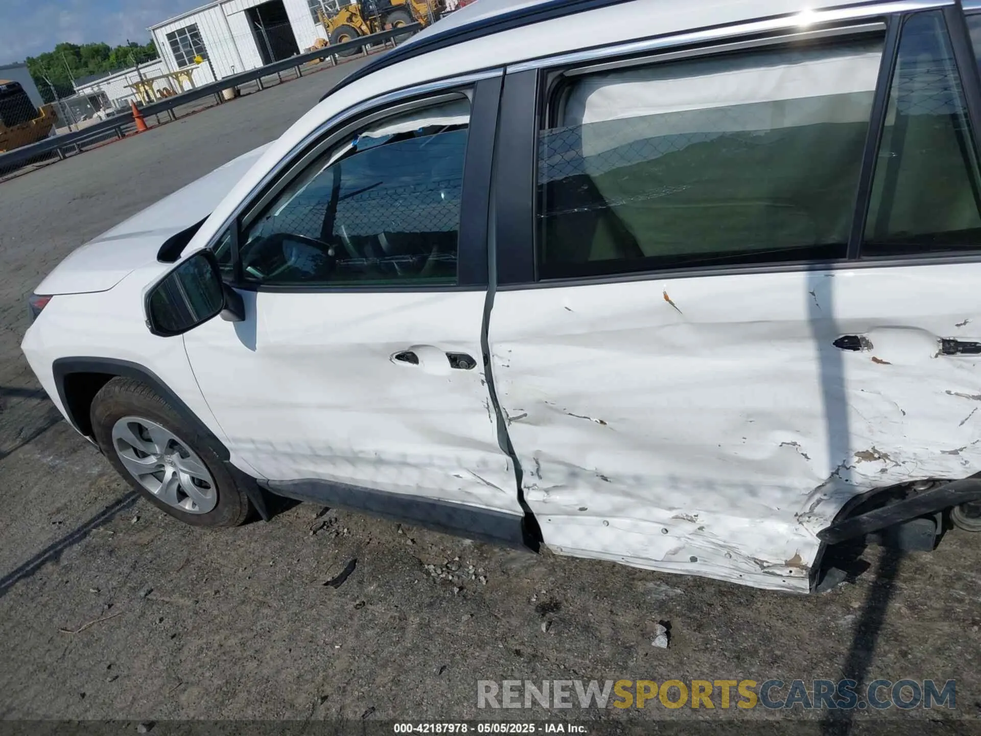 14 fotografías del automóvil dañado 2T3G1RFV1MW214483 TOYOTA RAV4 2021