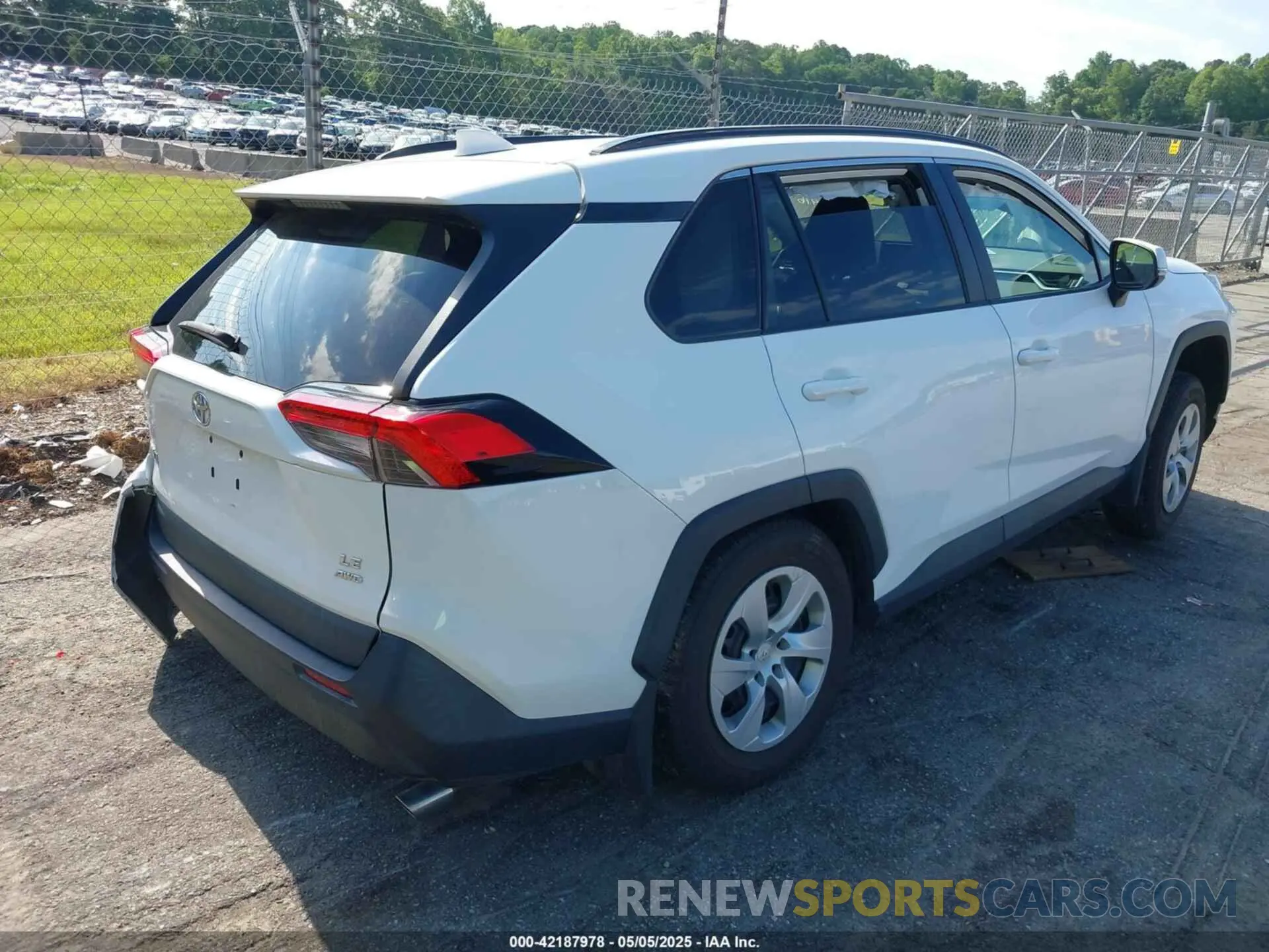 4 fotografías del automóvil dañado 2T3G1RFV1MW214483 TOYOTA RAV4 2021