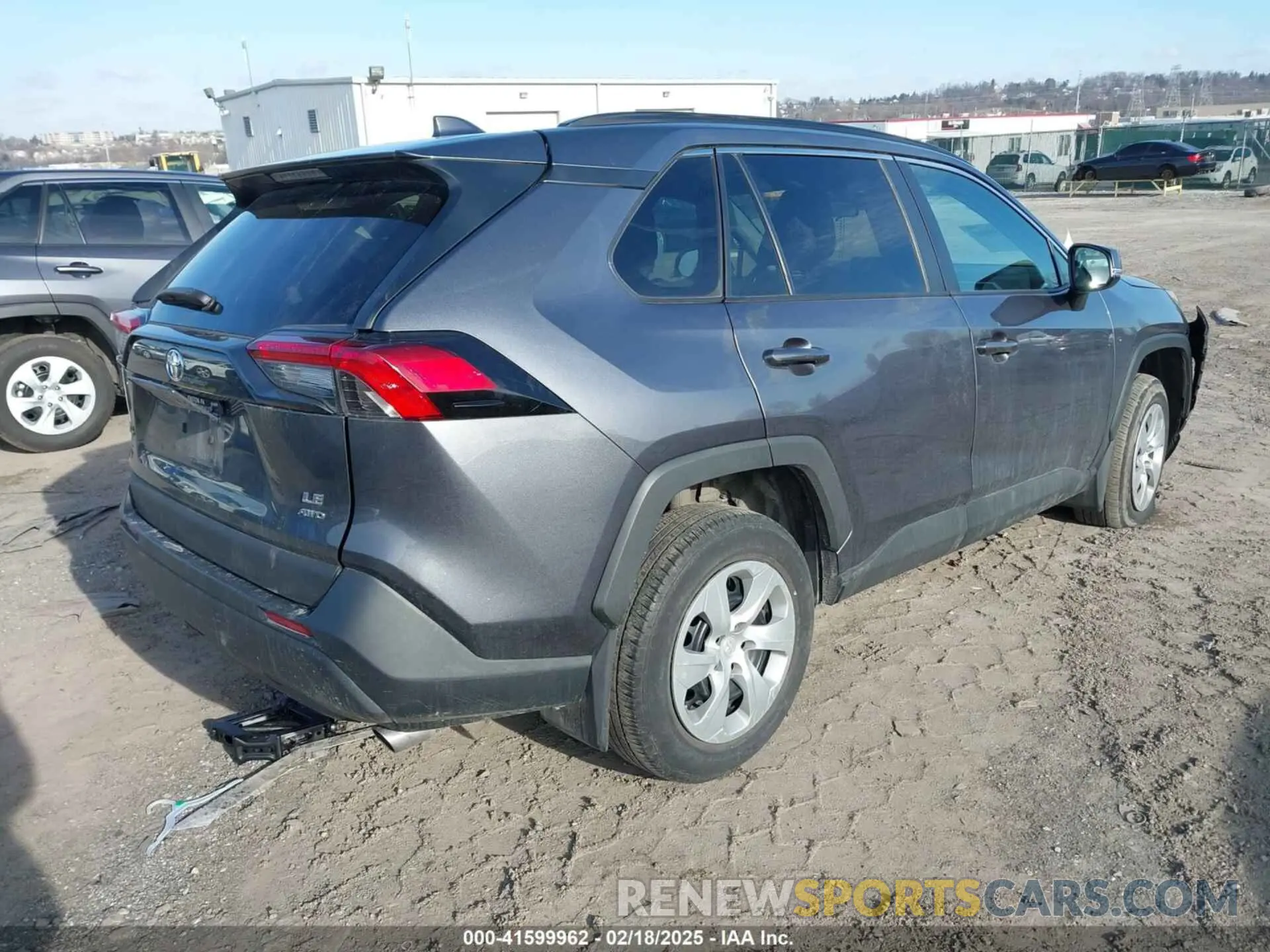 4 fotografías del automóvil dañado 2T3G1RFV3MC168172 TOYOTA RAV4 2021