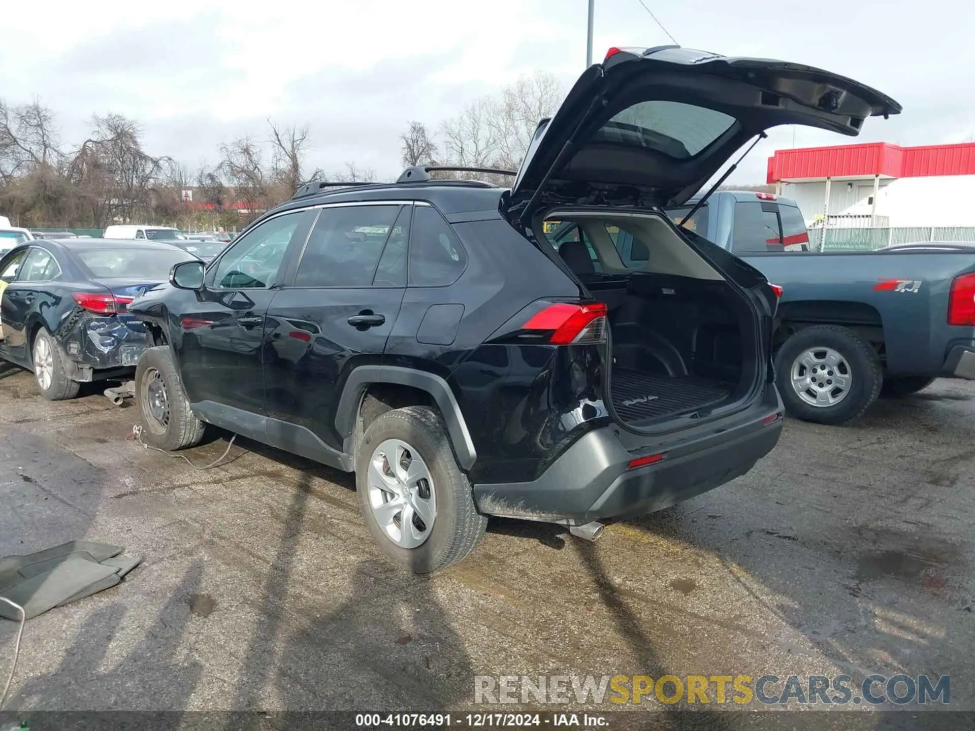 3 fotografías del automóvil dañado 2T3G1RFV5MC228663 TOYOTA RAV4 2021
