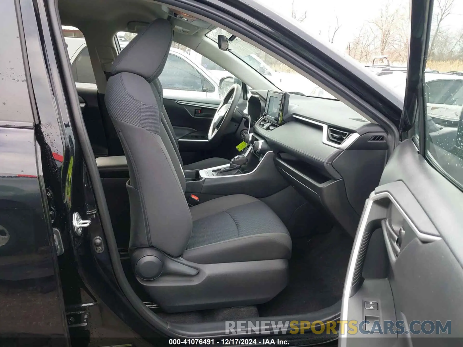5 fotografías del automóvil dañado 2T3G1RFV5MC228663 TOYOTA RAV4 2021