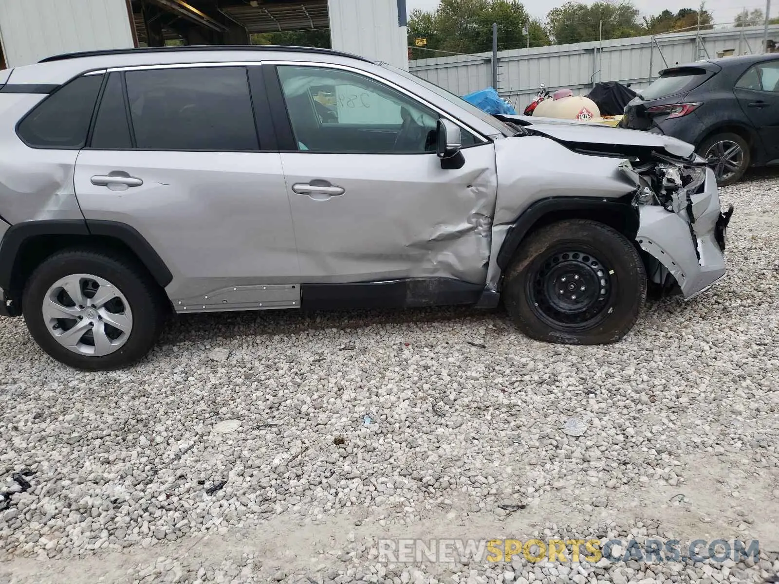 9 fotografías del automóvil dañado 2T3G1RFV5MC233684 TOYOTA RAV4 2021
