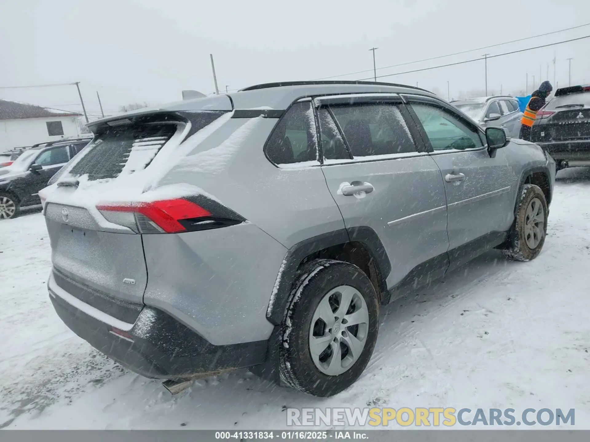 4 fotografías del automóvil dañado 2T3G1RFV6MW154426 TOYOTA RAV4 2021