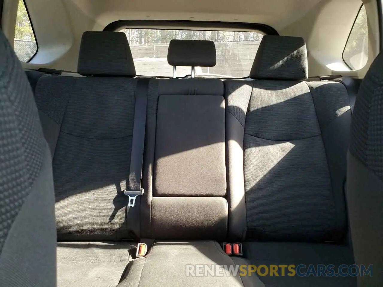 10 fotografías del automóvil dañado 2T3G1RFV6MW234082 TOYOTA RAV4 2021