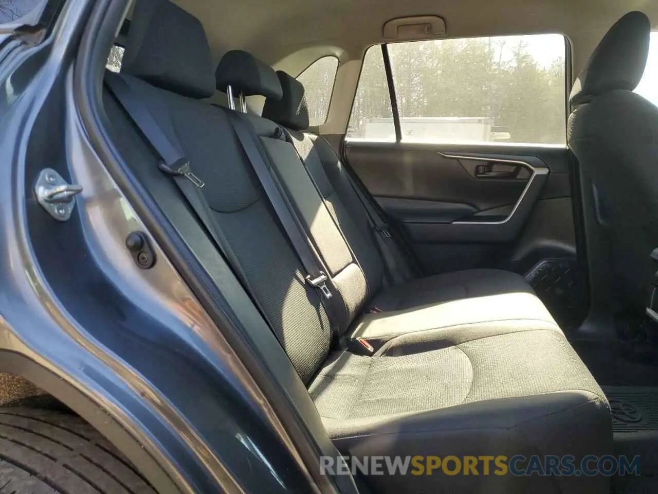 12 fotografías del automóvil dañado 2T3G1RFV6MW234082 TOYOTA RAV4 2021