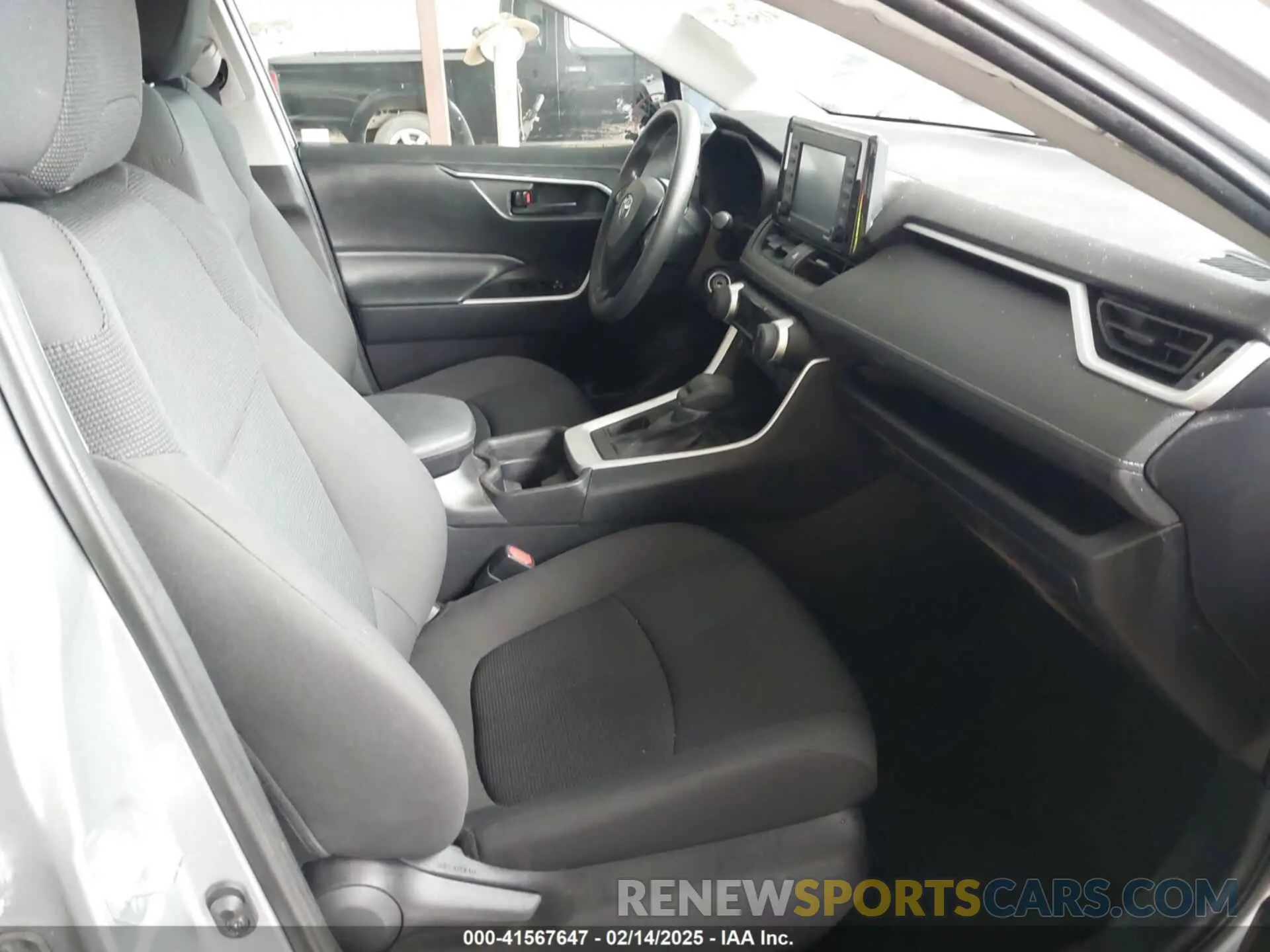 5 fotografías del automóvil dañado 2T3H1RFV0MC102134 TOYOTA RAV4 2021