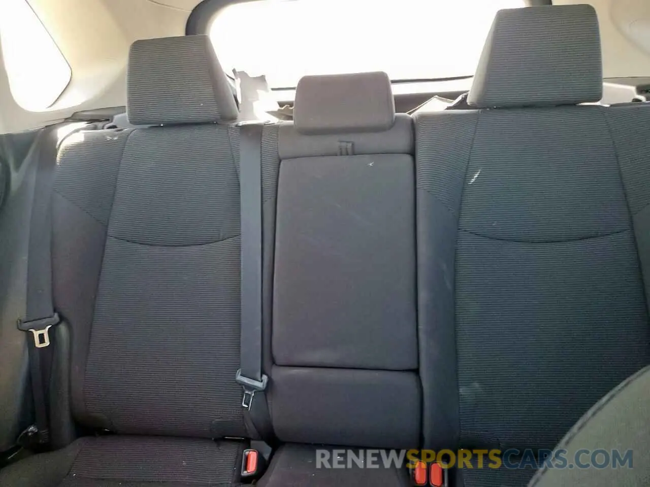 10 fotografías del automóvil dañado 2T3H1RFV0MC138910 TOYOTA RAV4 2021