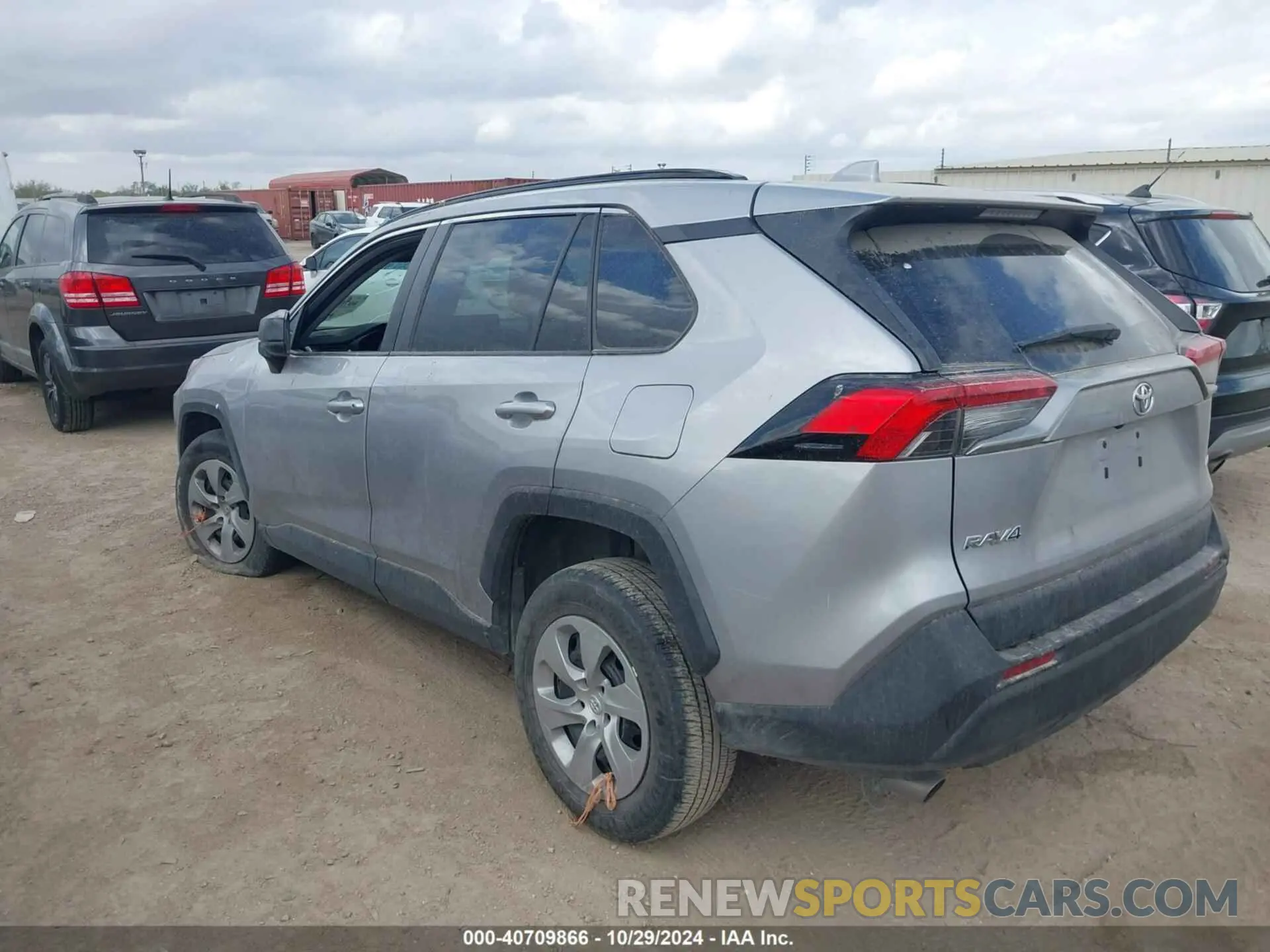 3 fotografías del automóvil dañado 2T3H1RFV0MC160499 TOYOTA RAV4 2021