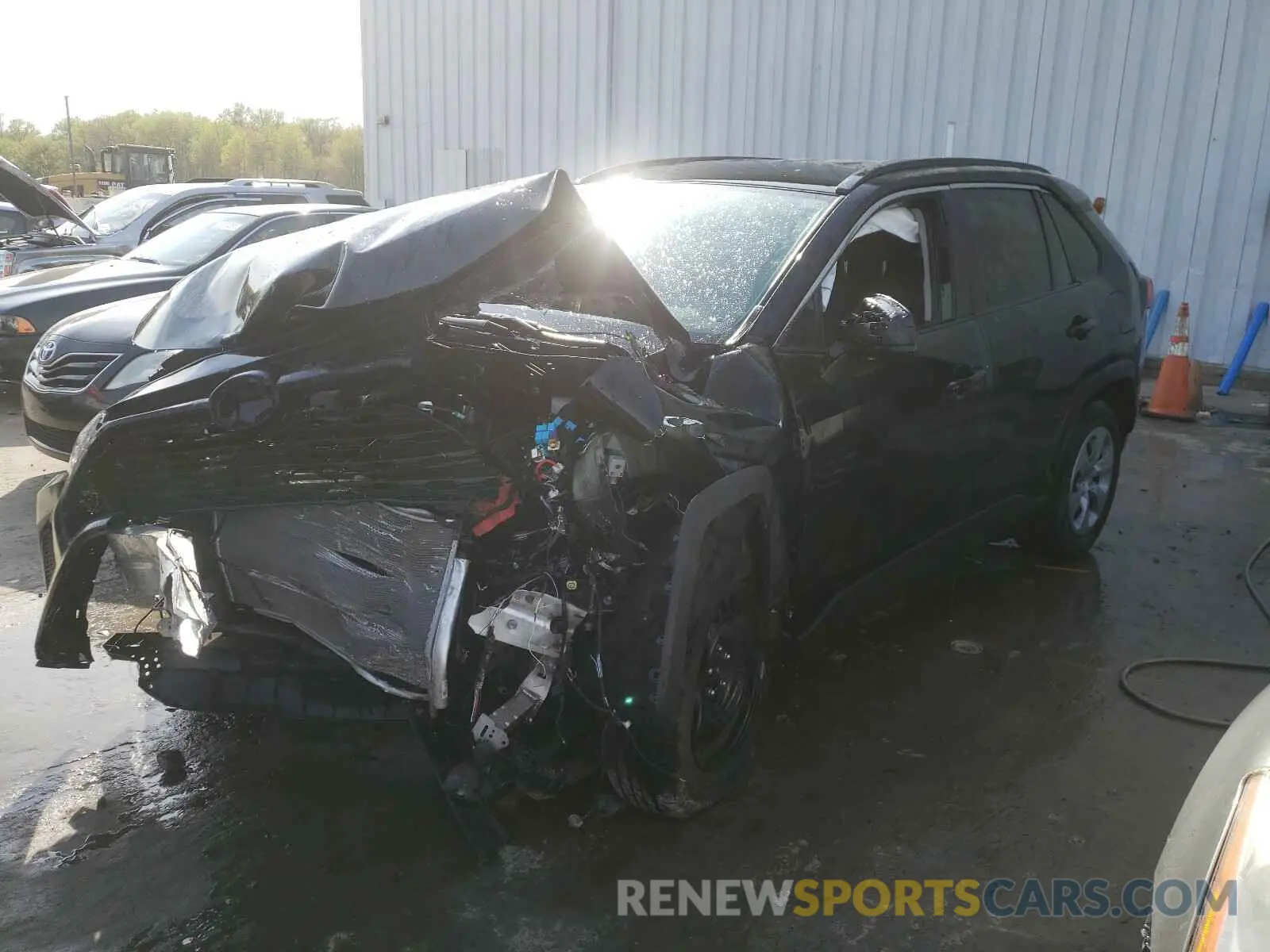 2 fotografías del automóvil dañado 2T3H1RFV1MC095629 TOYOTA RAV4 2021
