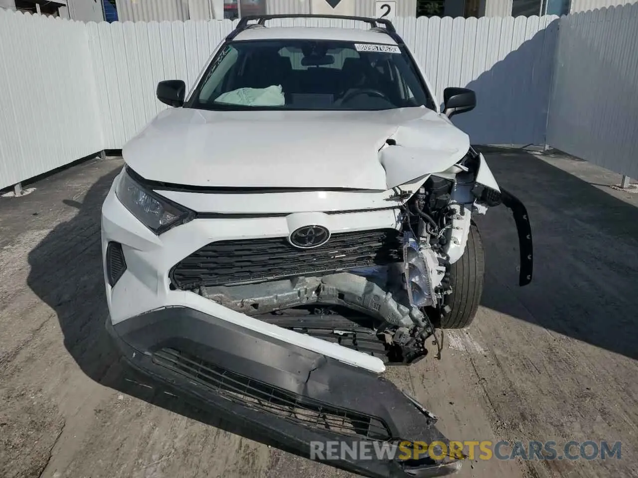 5 fotografías del automóvil dañado 2T3H1RFV1MC118536 TOYOTA RAV4 2021