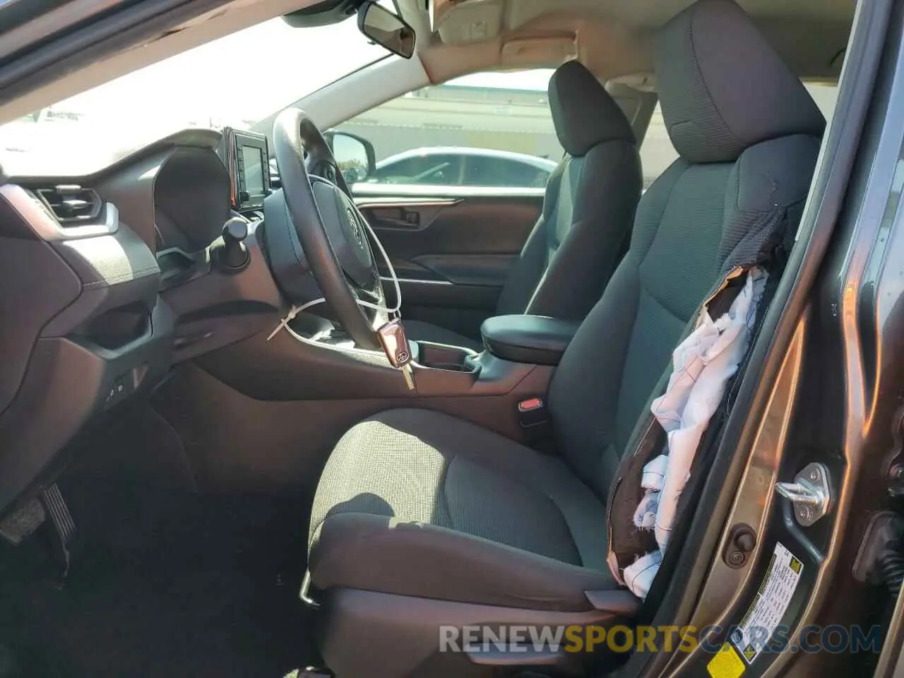 7 fotografías del automóvil dañado 2T3H1RFV1MC155845 TOYOTA RAV4 2021