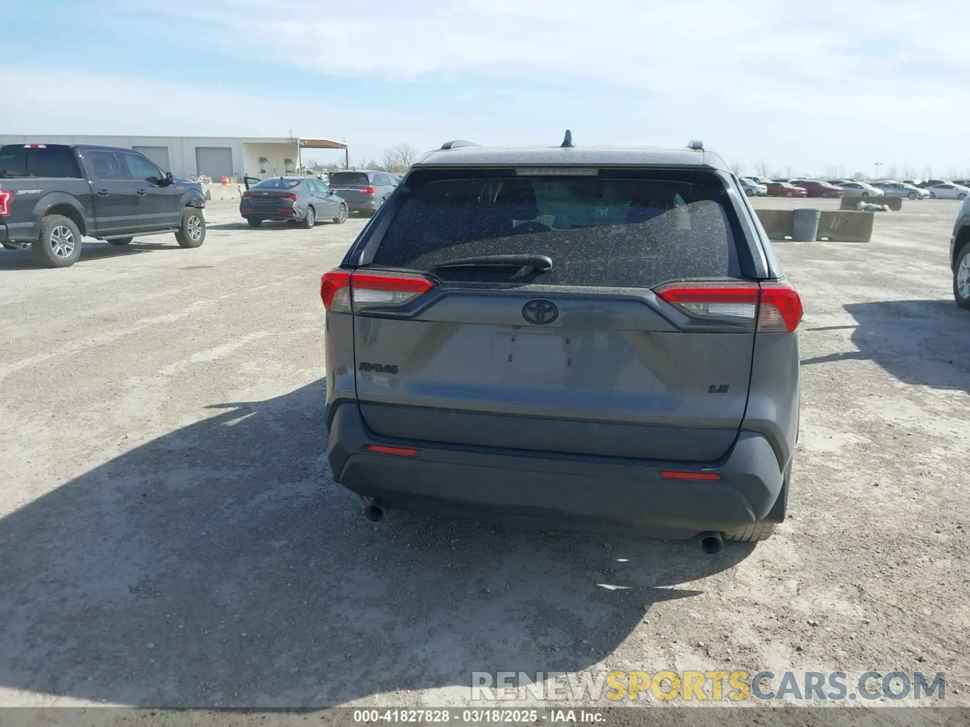 16 fotografías del automóvil dañado 2T3H1RFV1MC165498 TOYOTA RAV4 2021