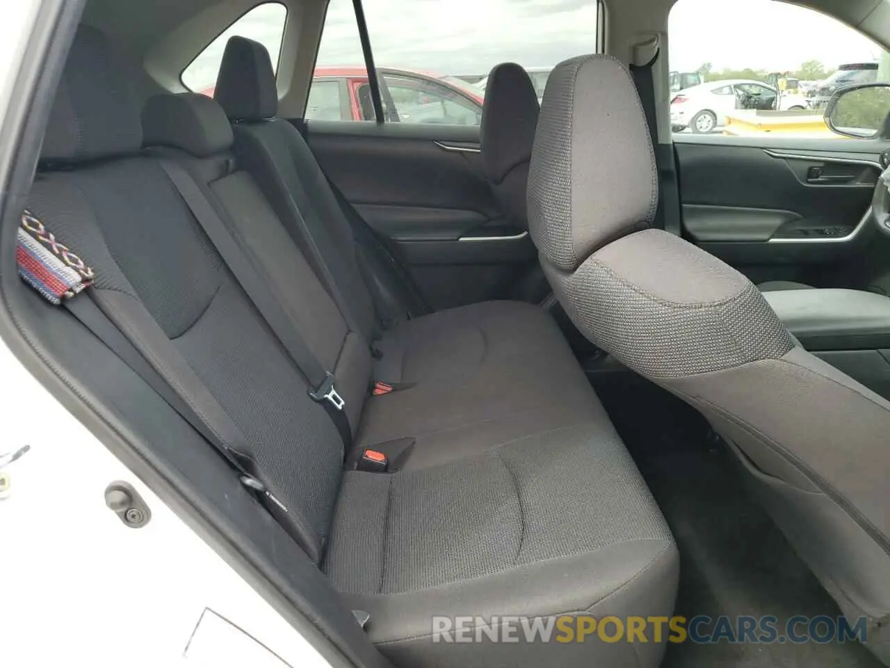11 fotografías del automóvil dañado 2T3H1RFV1MW135688 TOYOTA RAV4 2021