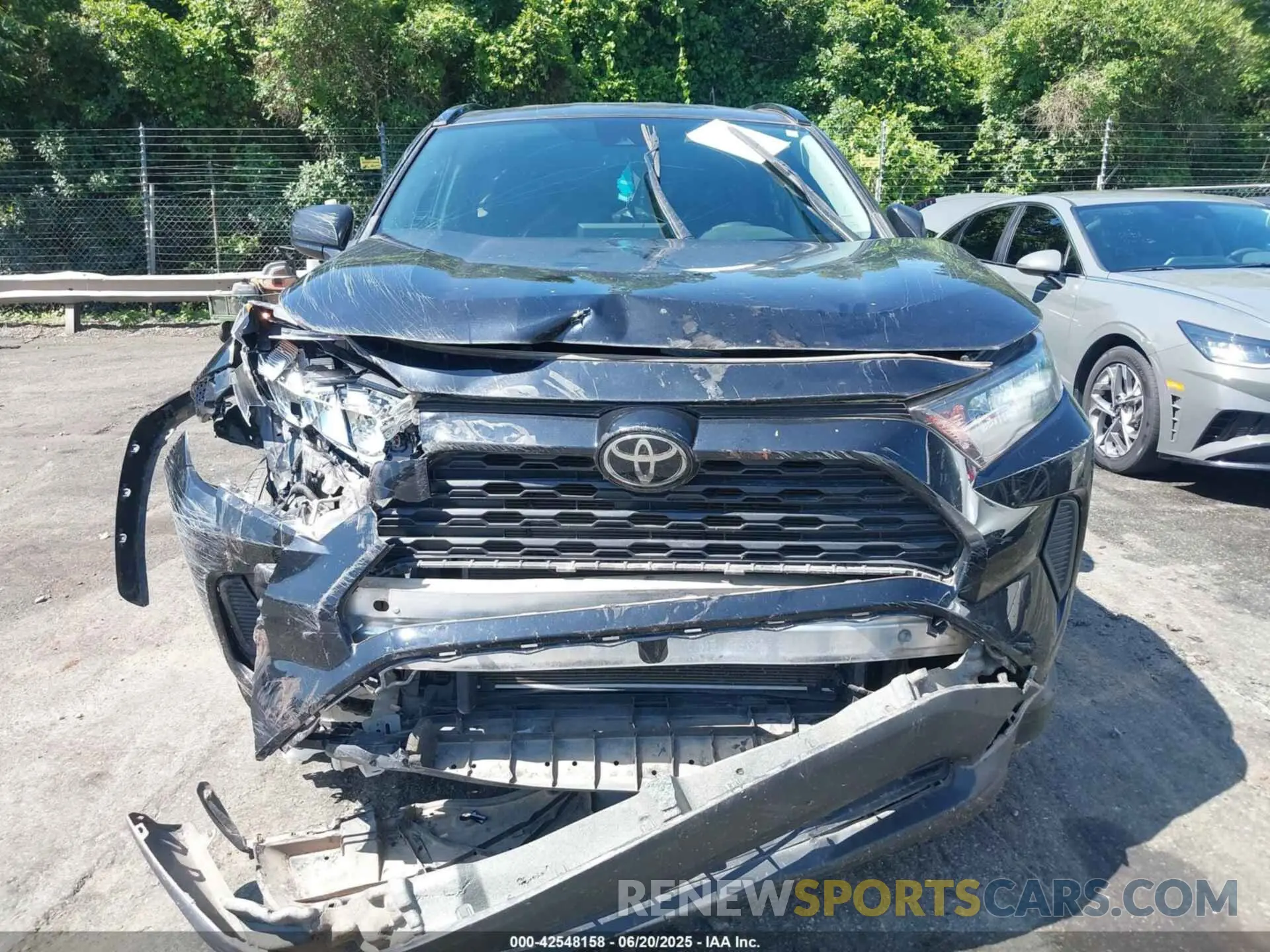 12 fotografías del automóvil dañado 2T3H1RFV2MC112003 TOYOTA RAV4 2021