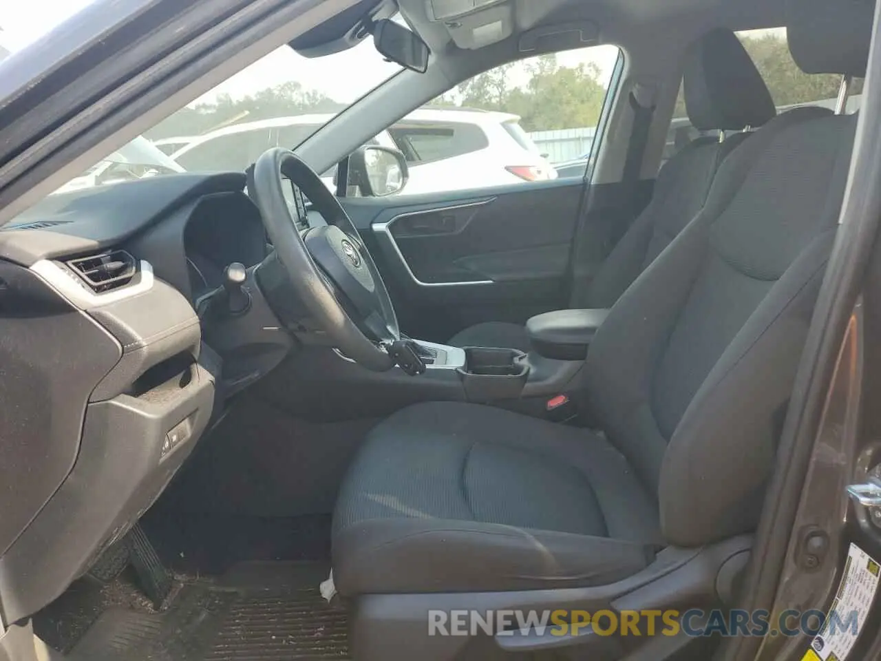 7 fotografías del automóvil dañado 2T3H1RFV2MC119100 TOYOTA RAV4 2021