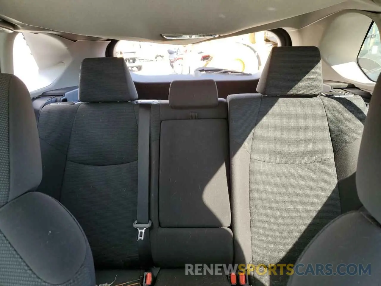 10 fotografías del automóvil dañado 2T3H1RFV2MC132932 TOYOTA RAV4 2021