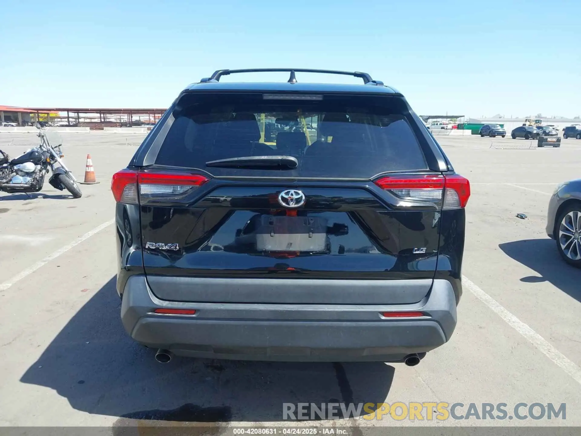 16 fotografías del automóvil dañado 2T3H1RFV2MC134521 TOYOTA RAV4 2021