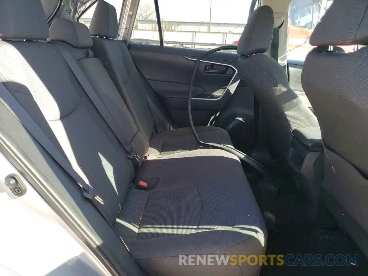 11 fotografías del automóvil dañado 2T3H1RFV2MC150301 TOYOTA RAV4 2021