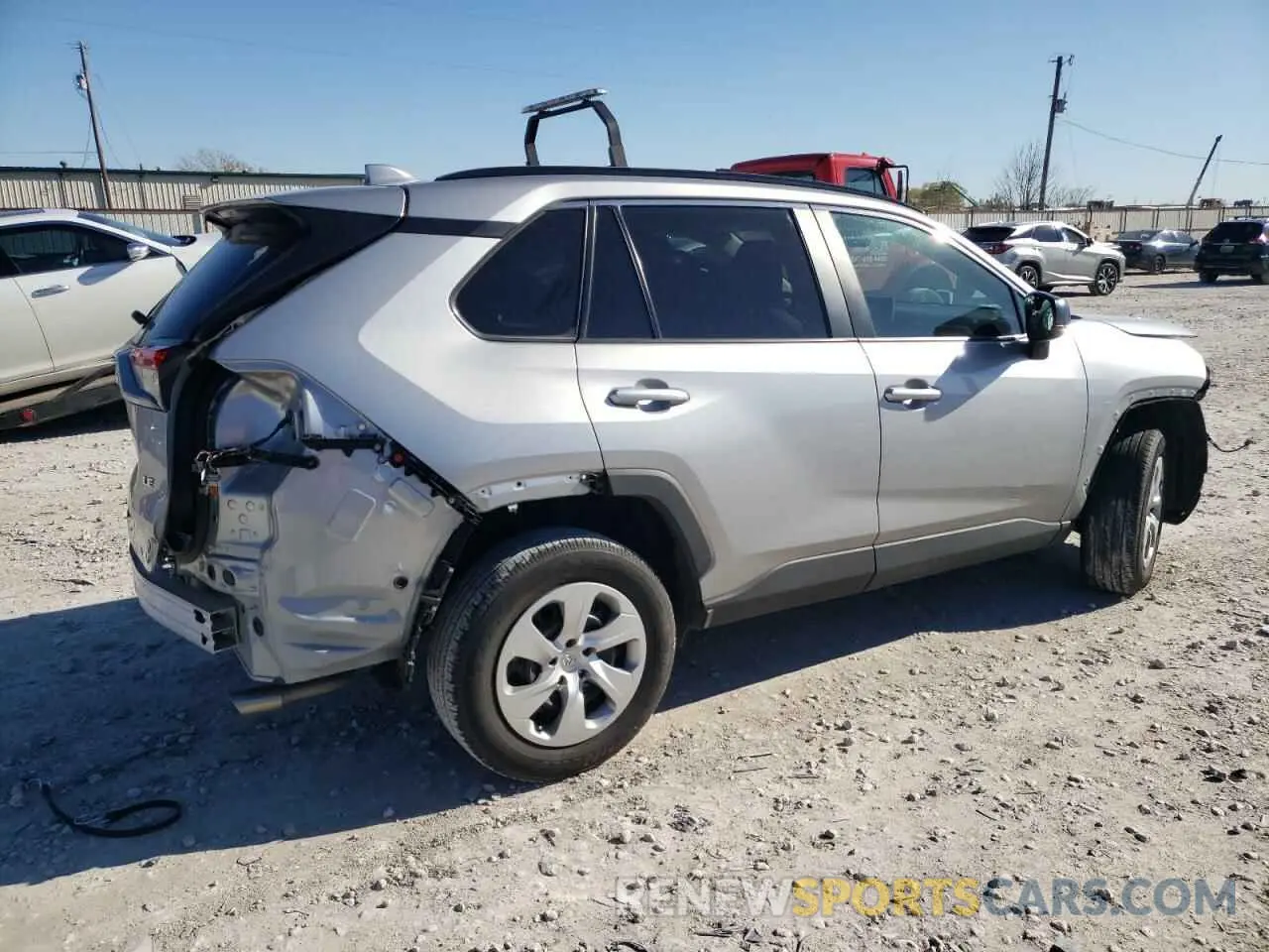 3 fotografías del automóvil dañado 2T3H1RFV2MC150301 TOYOTA RAV4 2021
