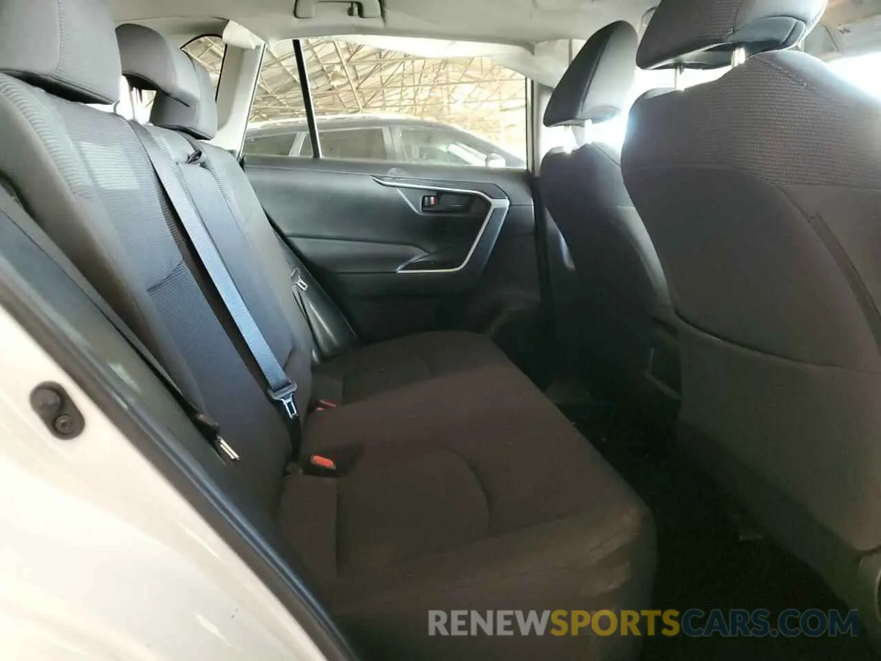 11 fotografías del automóvil dañado 2T3H1RFV2MW130354 TOYOTA RAV4 2021
