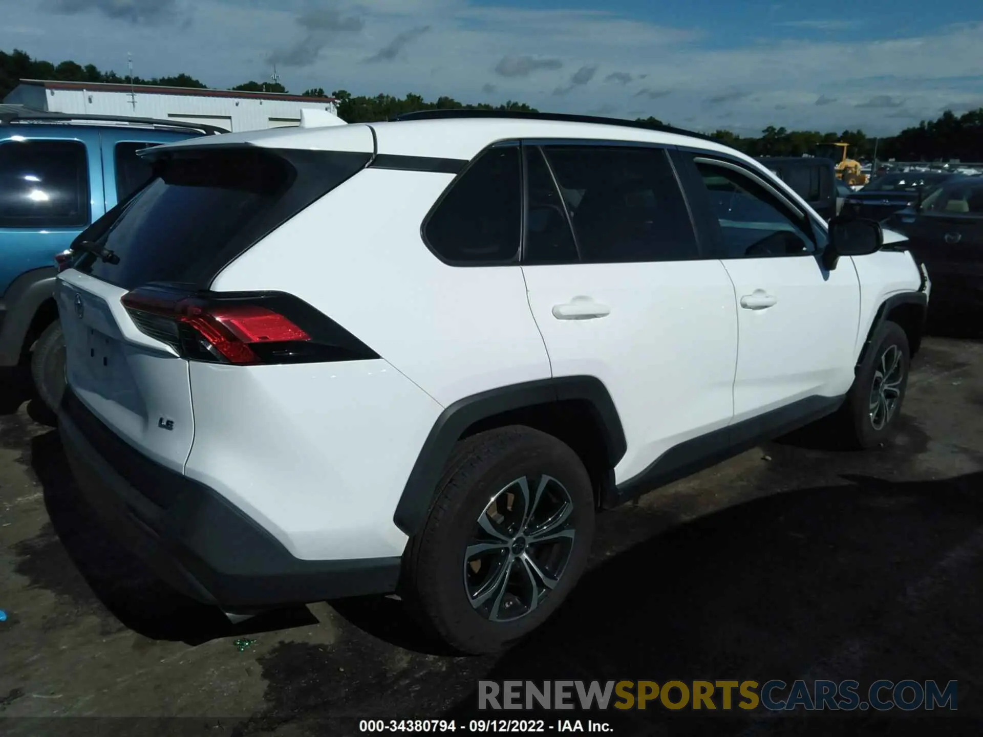 4 fotografías del automóvil dañado 2T3H1RFV3MC125259 TOYOTA RAV4 2021