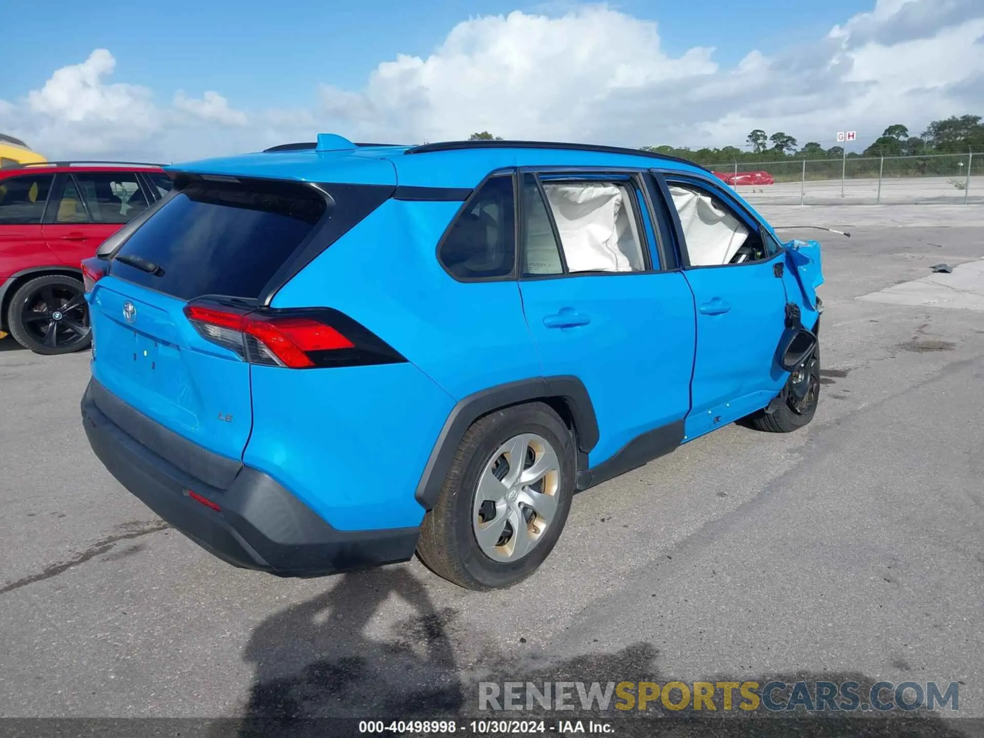 4 fotografías del automóvil dañado 2T3H1RFV3MW131514 TOYOTA RAV4 2021