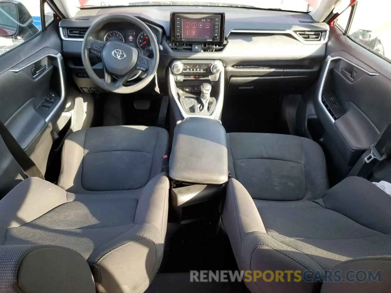 8 fotografías del automóvil dañado 2T3H1RFV3MW136549 TOYOTA RAV4 2021
